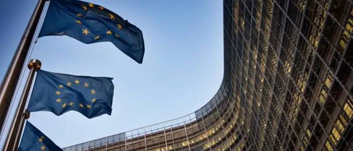 L’Europa in ritardo e senza una visione comune tra il sogno svanito della Costituzione e la mancanza di un leader\n