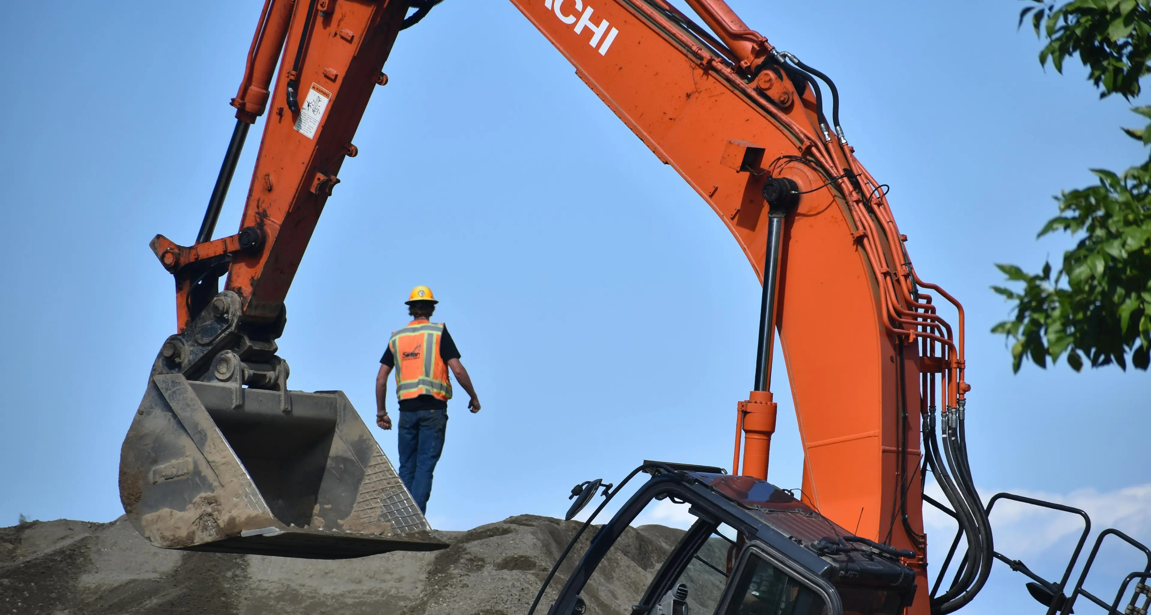 Ciclone Harry, scende in campo anche il ministero degli Esteri per sostenere le imprese colpite: pronti\u00A0300 milioni\n