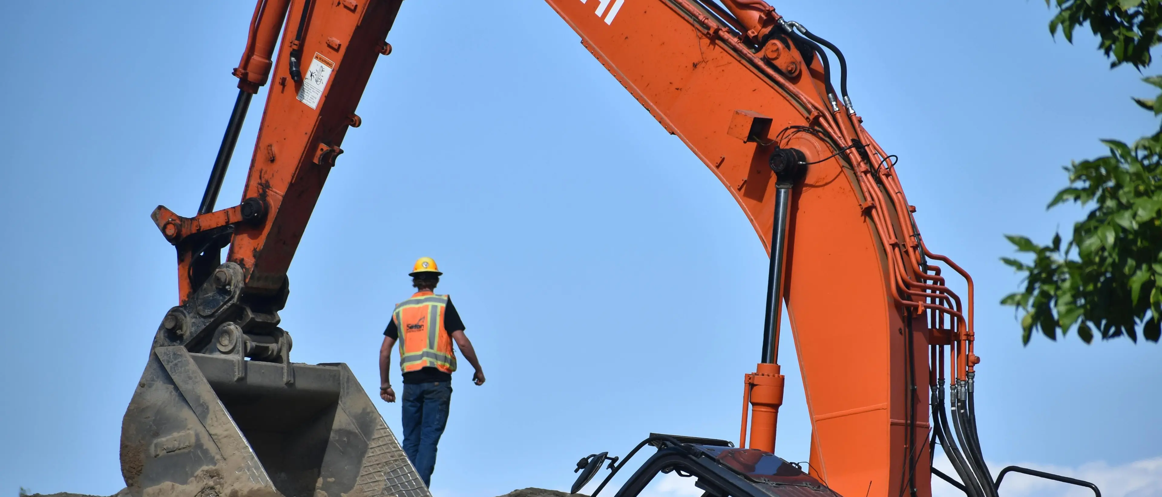 Ciclone Harry, scende in campo anche il ministero degli Esteri per sostenere le imprese colpite: pronti\u00A0300 milioni\n