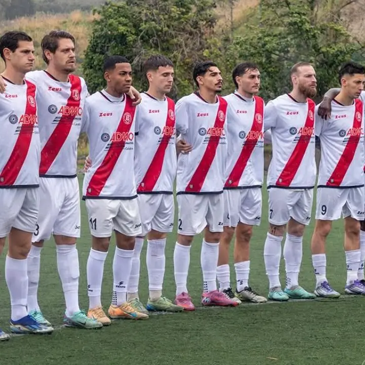 Eccellenza, il Praiatortora domina il Bocale. Cogliandro: «Buoni i primi 20 minuti, poi abbiamo perso l’orientamento»\n