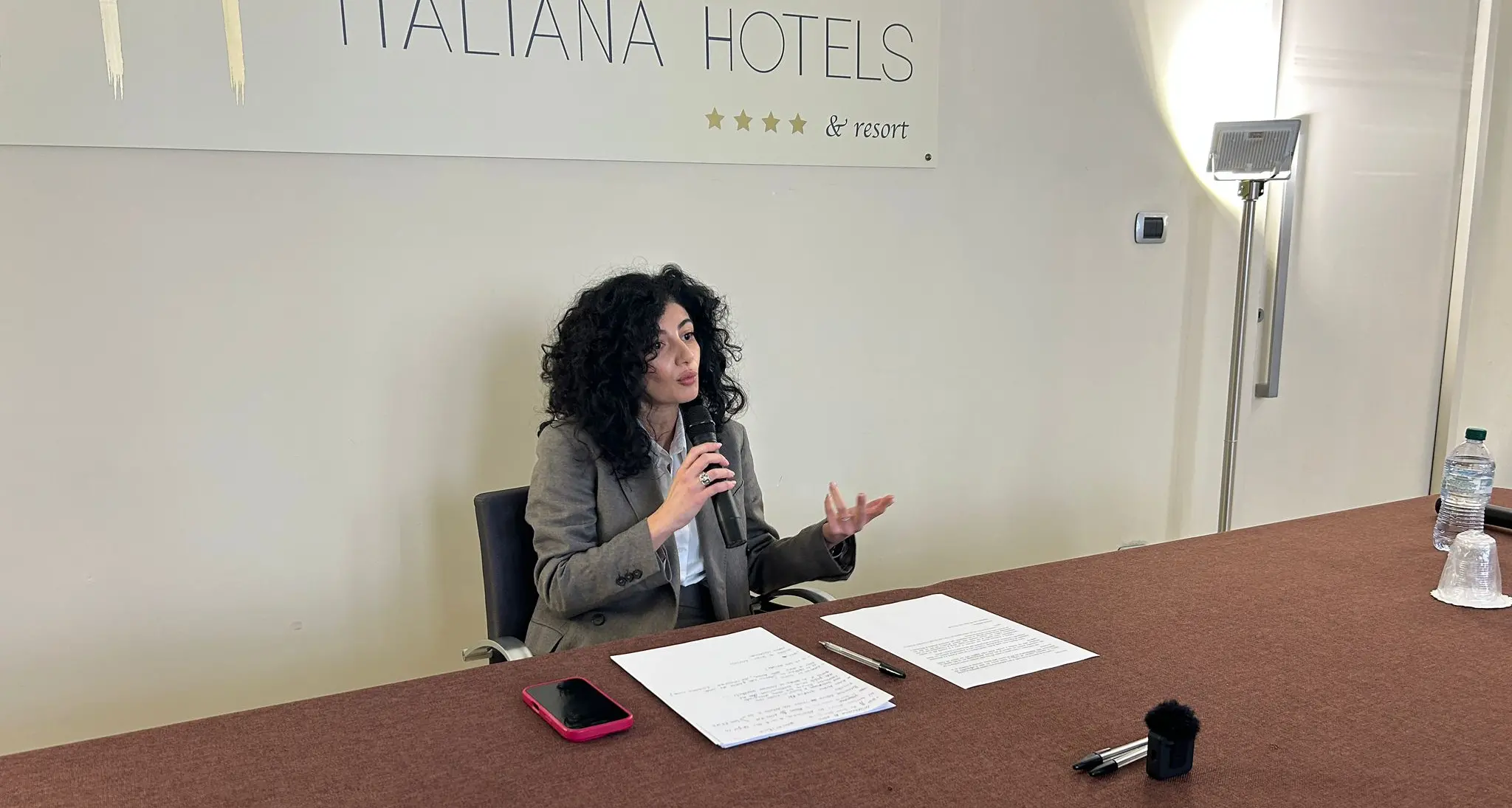 Cosenza, gli strali di Incarnato su Caruso: «Io, Costanzo e Alimena fuori dalla giunta per ritorsione»