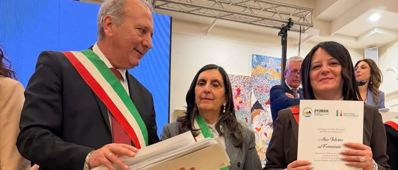 San Fili protagonista: premiata la sindaca Linda Cribari, tra le sindache del Sud