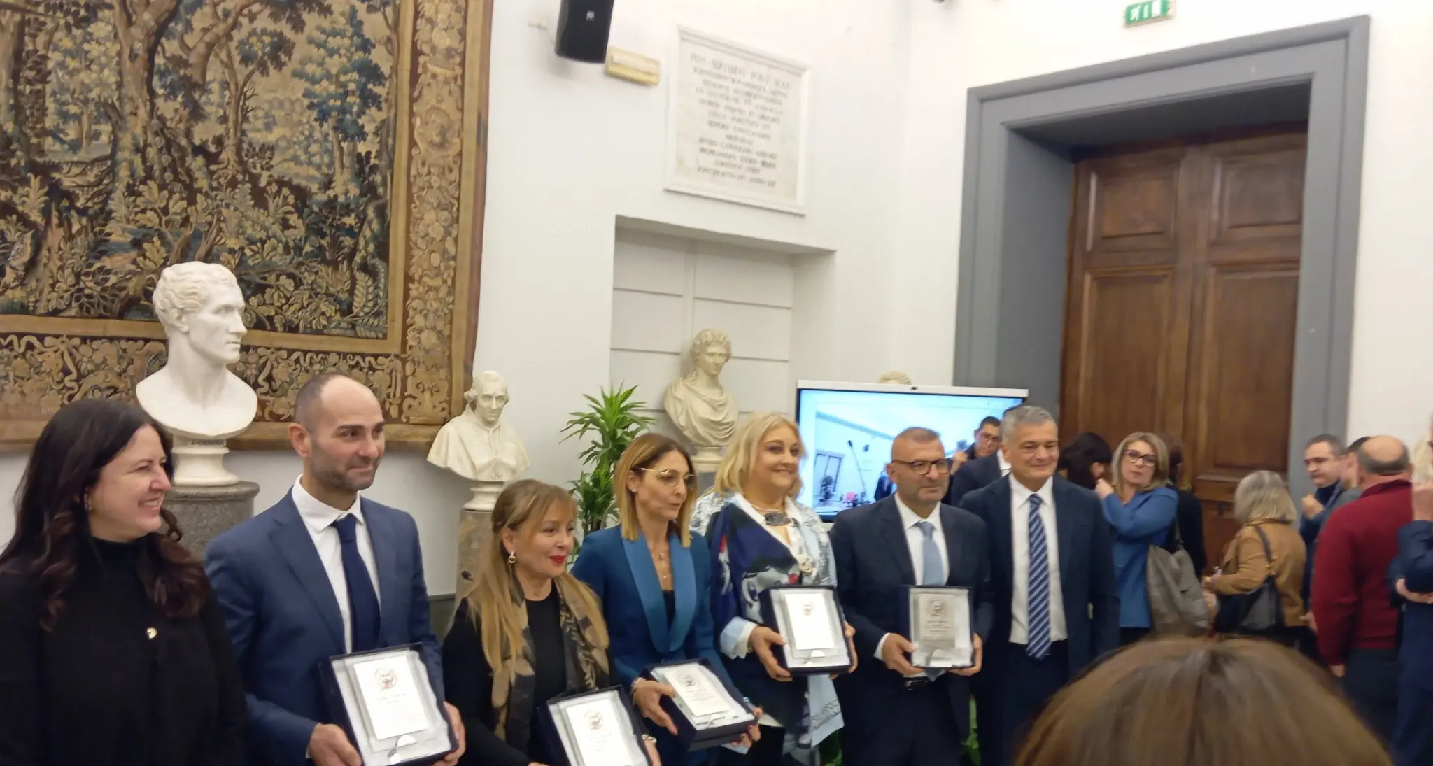 Il Premio Calabria all’artigiano\u00A0della ‘nduja di Spilinga: insignito\u00A0Luigi Caccamo, la cerimonia\u00A0a Roma\n