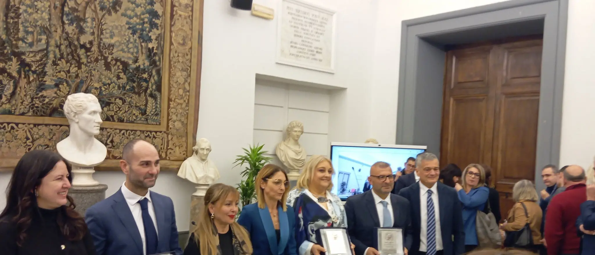 Il Premio Calabria all’artigiano\u00A0della ‘nduja di Spilinga: insignito\u00A0Luigi Caccamo, la cerimonia\u00A0a Roma\n