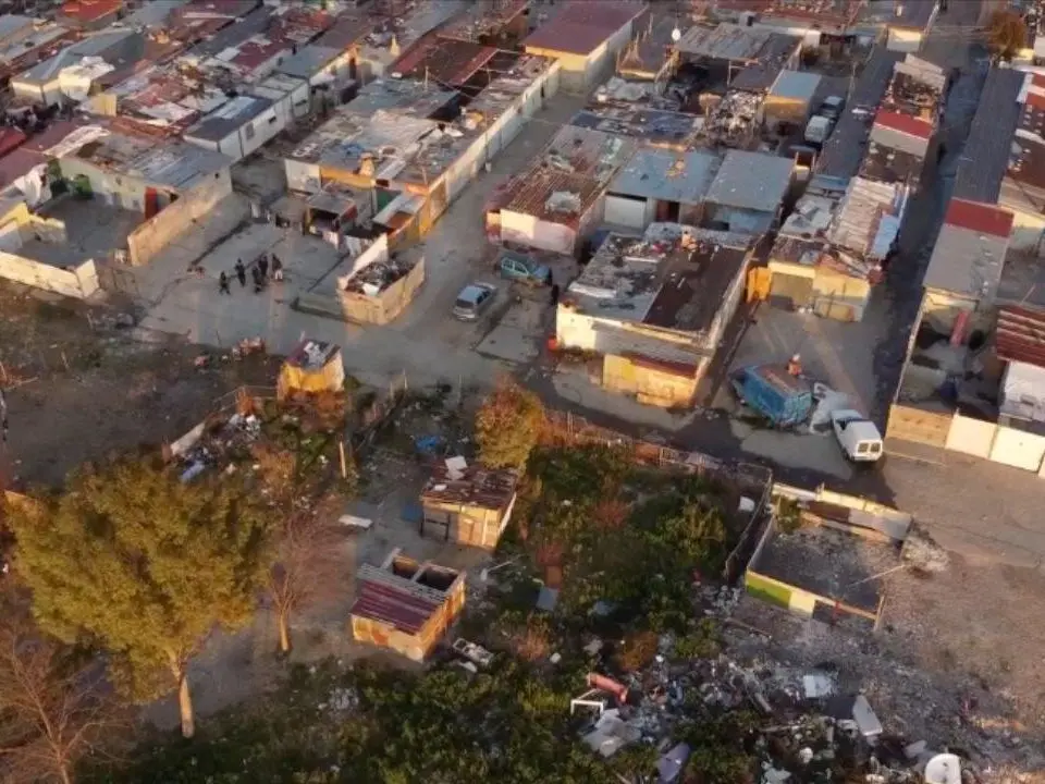 Campo rom di Scordovillo, si riunisce la cabina di regia in Regione: «Monitoraggio costante, a fine mese nuovo incontro»