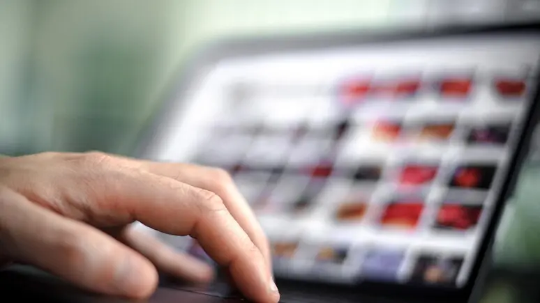 Fogna web, anche in Calabria pagavano per vedere in diretta abusi su minori tra i 6 e i 14 anni