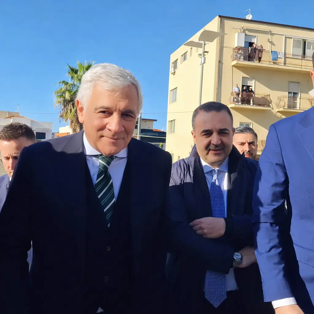 Tajani a Reggio Calabria, Cirillo: «Confronto tra istituzioni e imprese per ripartire»\n\u00A0\n