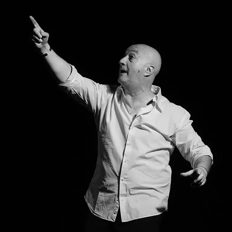 Teatro Rossosimona inaugura la stagione al Piccolo Teatro Unical\n