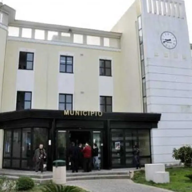 Efficientamento energetico delle scuole: oltre 520 mila euro di finanziamenti per Rosarno\n