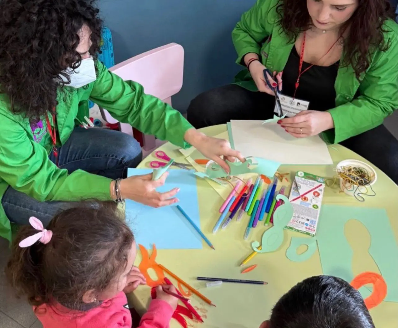 “Ospedale allegro”, l’associazione\u00A0Tribunale\u00A0per la difesa dei diritti dei minori\u00A0apre selezione per una psicologa nei reparti ospedalieri\n