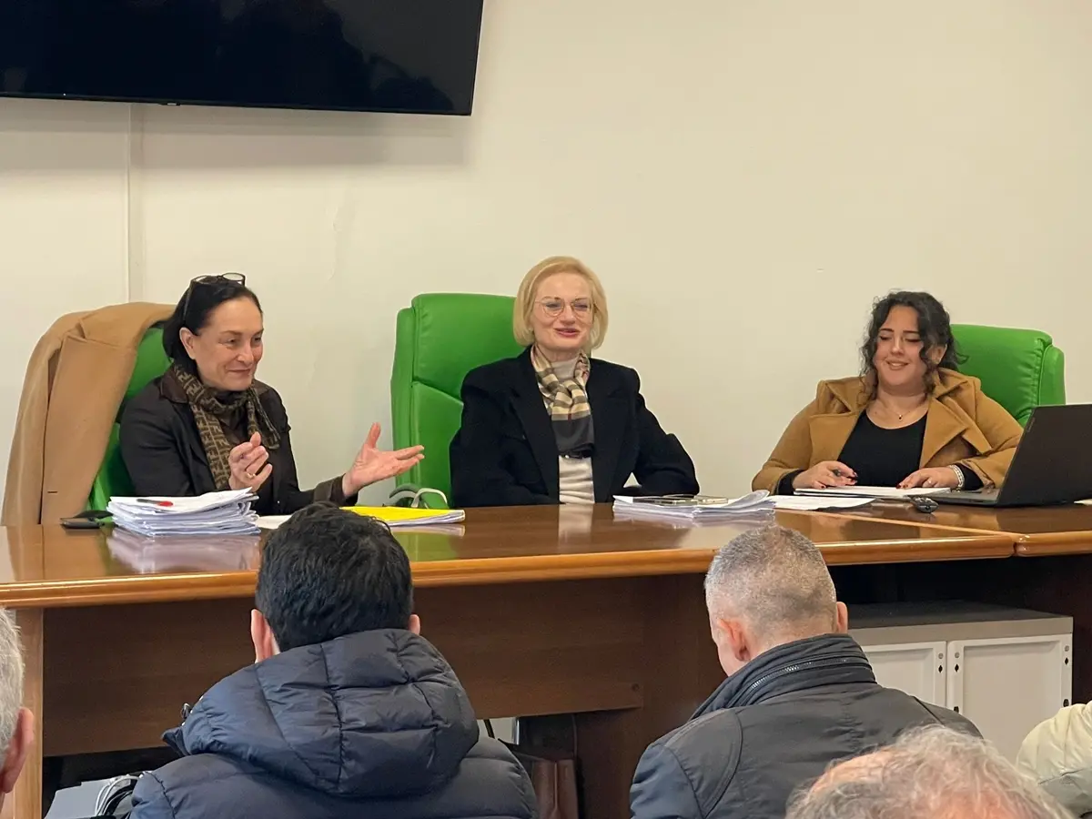 Condofuri, le Commissarie chiamano a raccolta i cittadini: svolta un'assemblea pubblica per il bilancio 2026\n