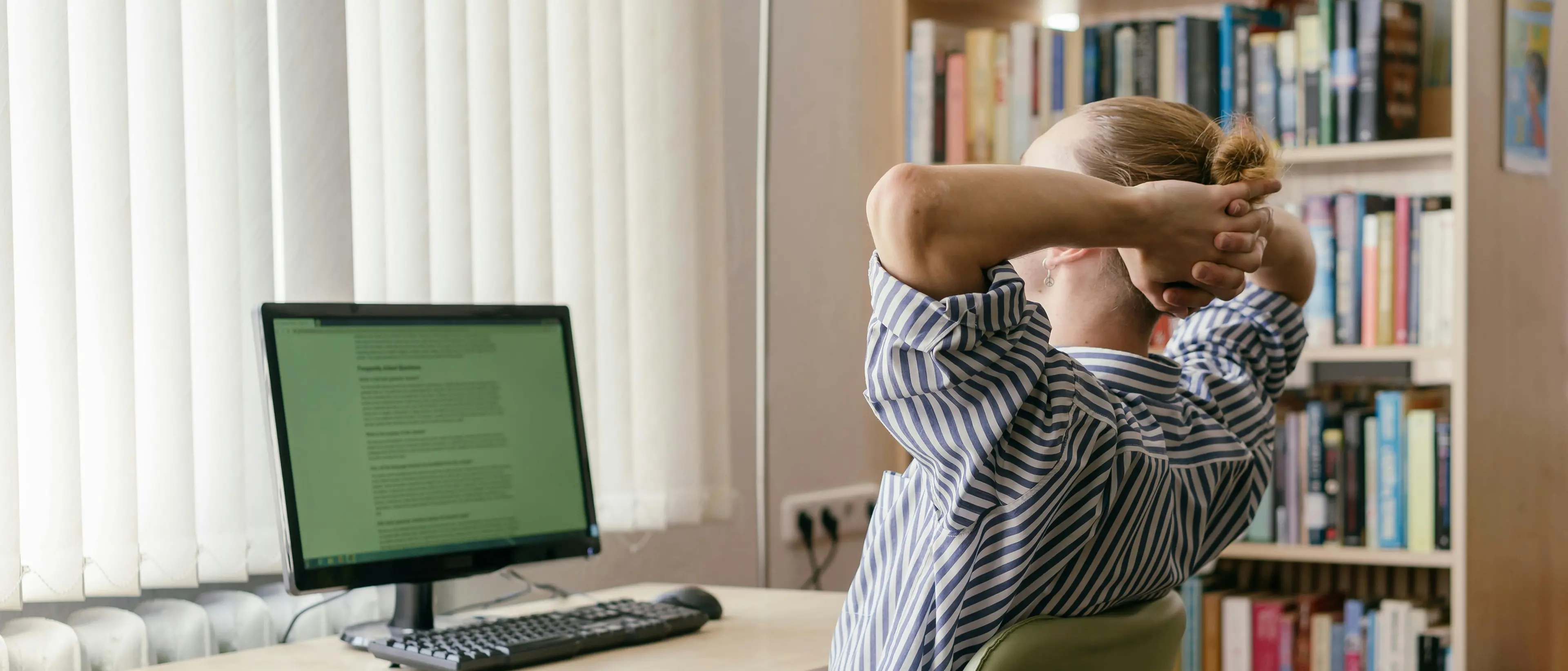 Esperto di tutto, dal rischio amianto agli uccelli dell’Angitola: ma il super consulente lavorava in un'agenzia funebre\n