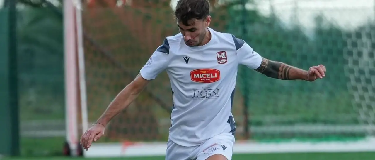 Promozione A, il Mesoraca insegue la vetta. Tassoni: «D’ora in poi sono tutte finali, non possiamo sbagliare»\n