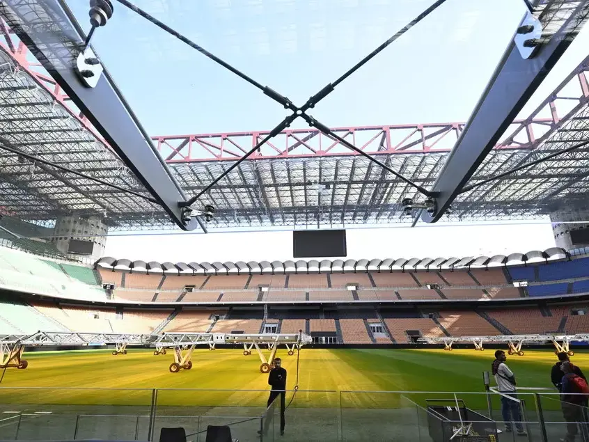 San Siro non è ancora pieno: per la cerimonia di apertura delle Olimpiadi di Milano Cortina arriva il “paghi uno e prendi due”