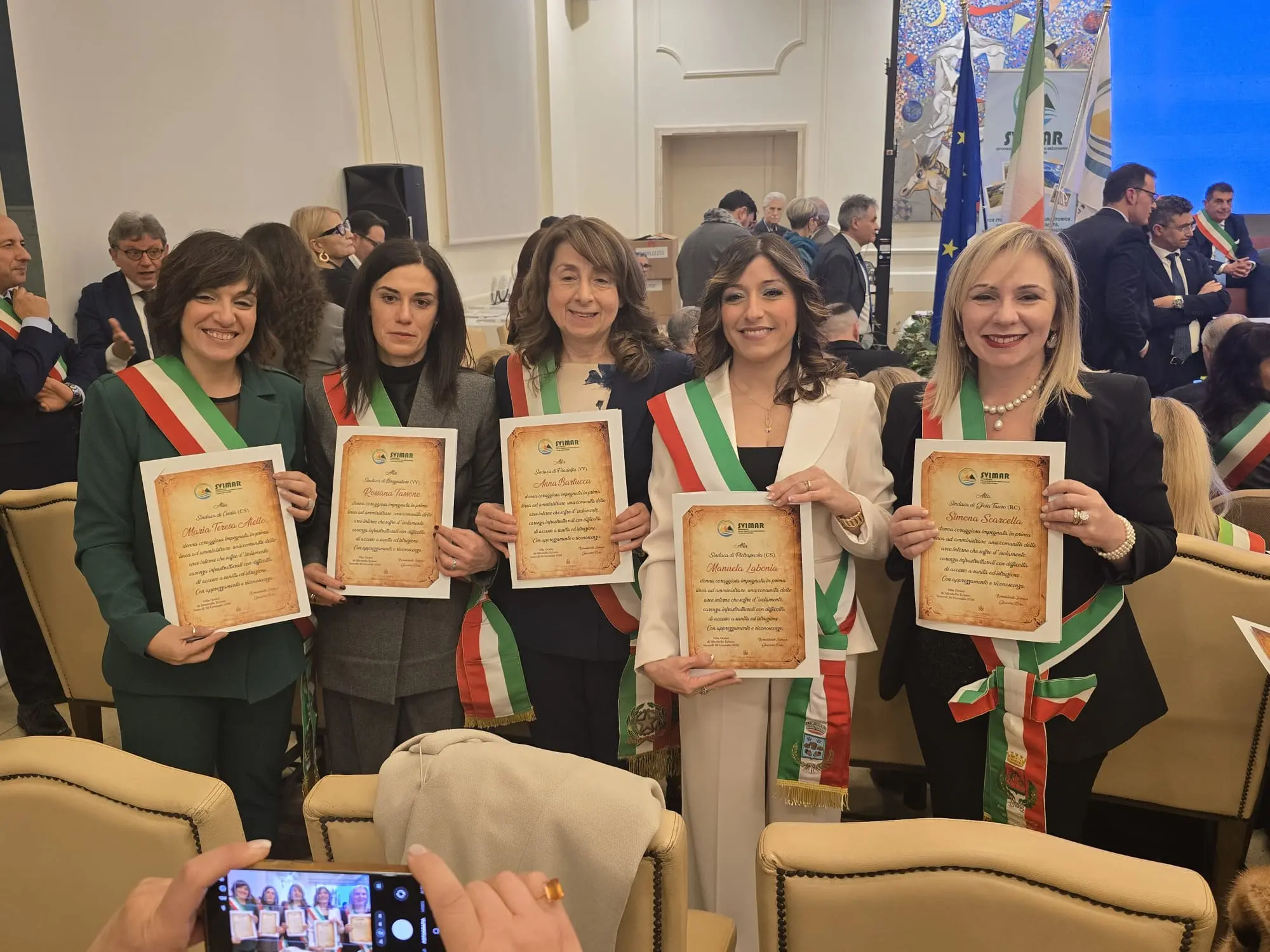 Donne alla guide delle aree interne: premiata anche la sindaca di Filadelfia Anna Bartucca\n