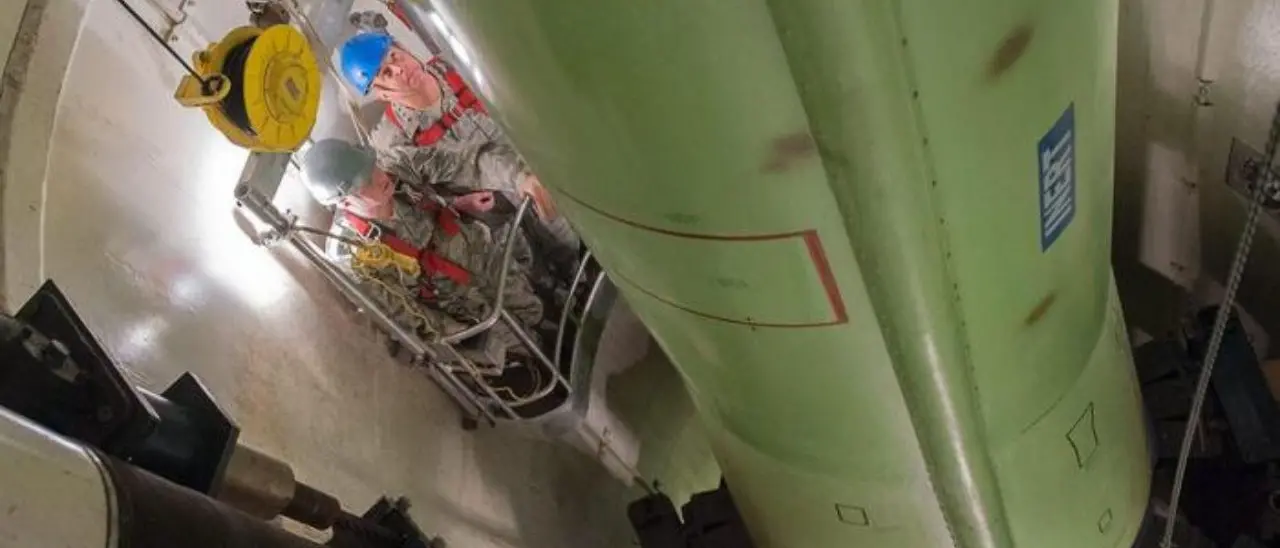 Scade il New Start, l’ultimo argine sul nucleare: Mosca parla di “nuova realtà” e il mondo non ha più garanzie\n