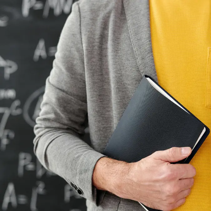 Carta del docente, proteste per i ritardi nell’accreditamento. Previsto un taglio rispetto ai 500 euro degli anni passati\n