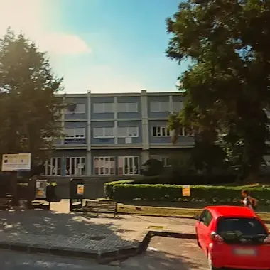 Cosenza investe 1,29 milioni per riqualificare palestra e auditorium della “Fausto Gullo”\n