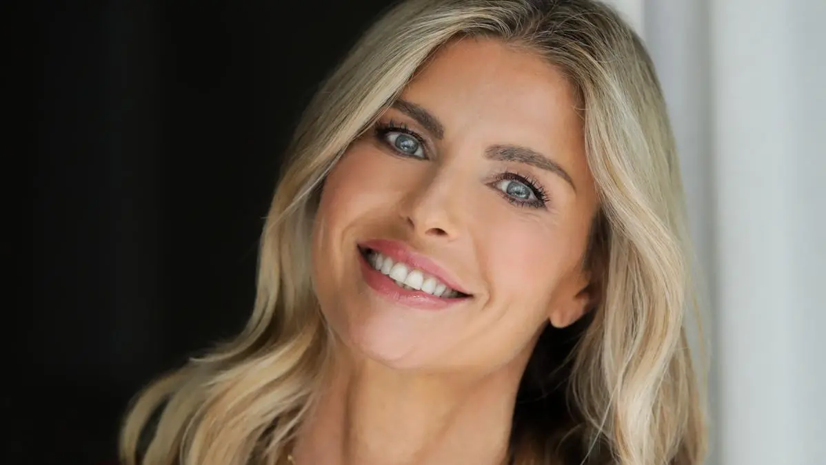 A Morano arriva Martina Colombari con “Venerdì 13”: al via il nuovo appuntamento del Pollino in Ribalta Festival\n