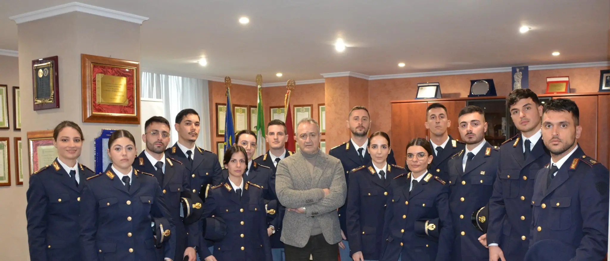 Vibo Valentia, in servizio 14 nuovi vice ispettori della Polizia di Stato: due di loro opereranno a Serra San Bruno\n