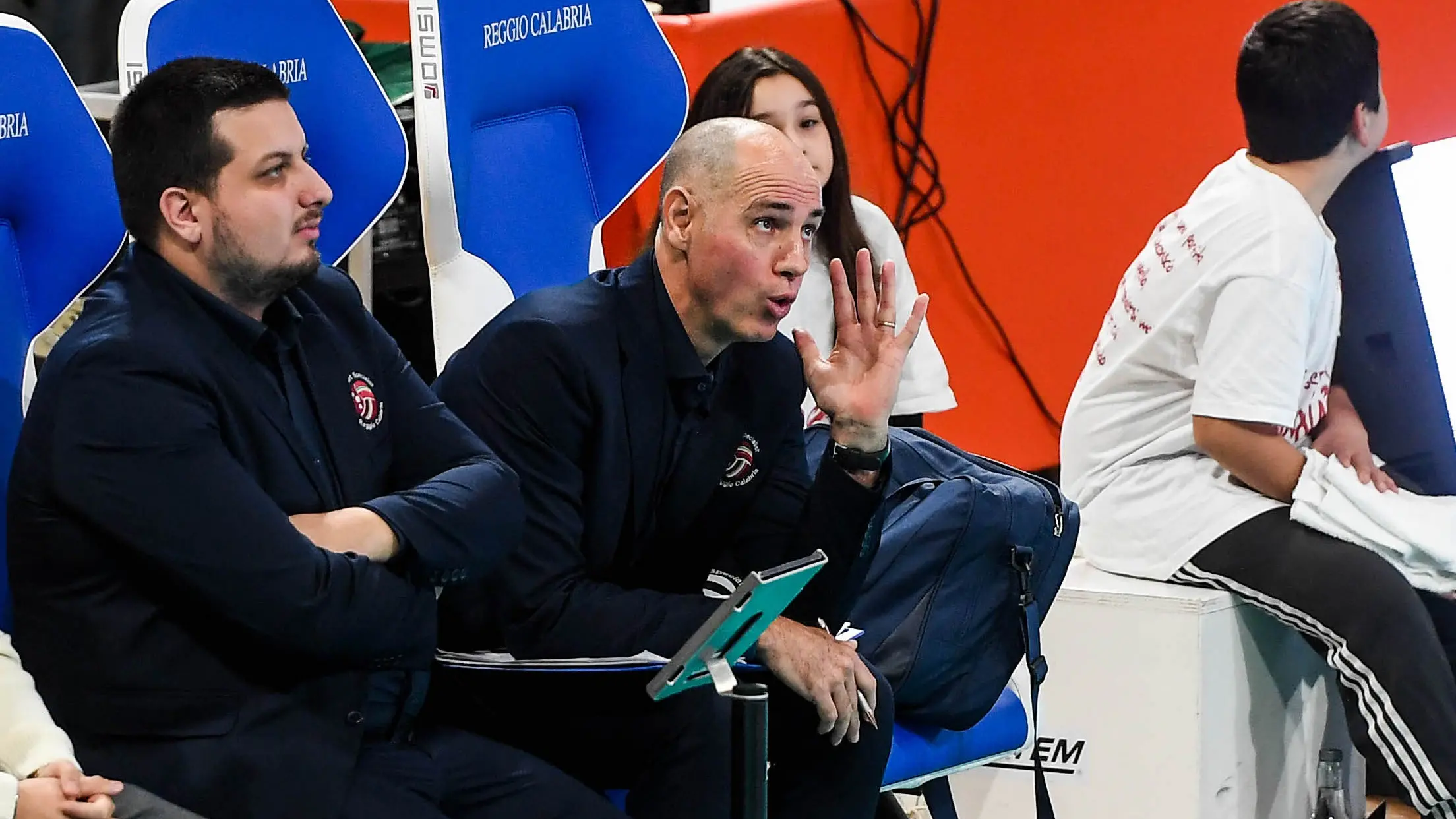 Domotek Volley, Vandir dal Pozzo chiama il Palacalafiore: «Vittoria di squadra, ora Reggio deve riempire il palazzetto»\n