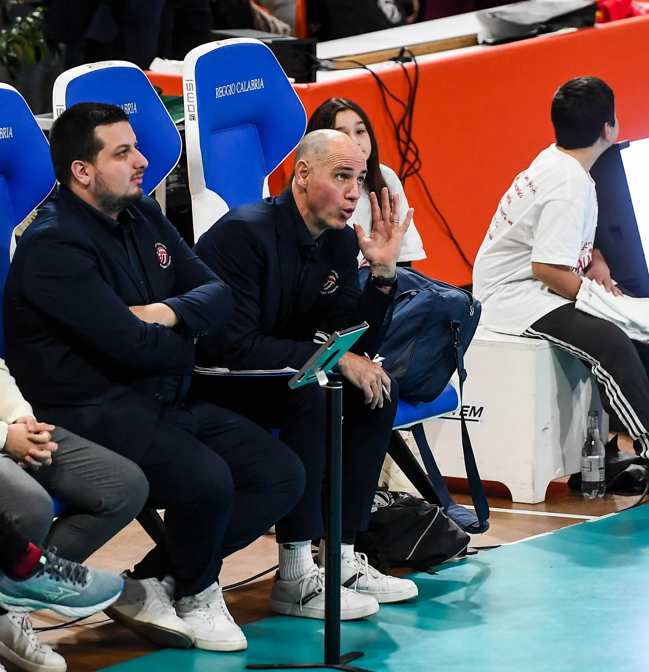 Domotek Volley, Vandir dal Pozzo chiama il Palacalafiore: «Vittoria di squadra, ora Reggio deve riempire il palazzetto»\n