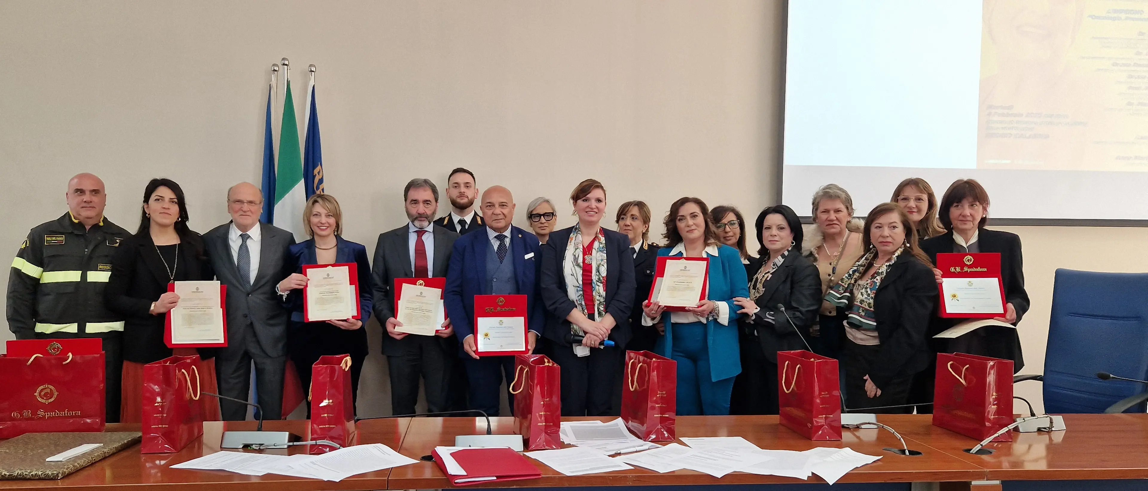 Giornata mondiale contro il cancro, memoria e impegno nel nome di Lilia Gaeta: istituzioni, sanità e società civile a confronto in Calabria\n