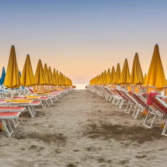 Concessioni balneari, Talerico: «proroga garantita per la stagione 2026, in arrivo il bando-tipo nazionale per le nuove gare»\n