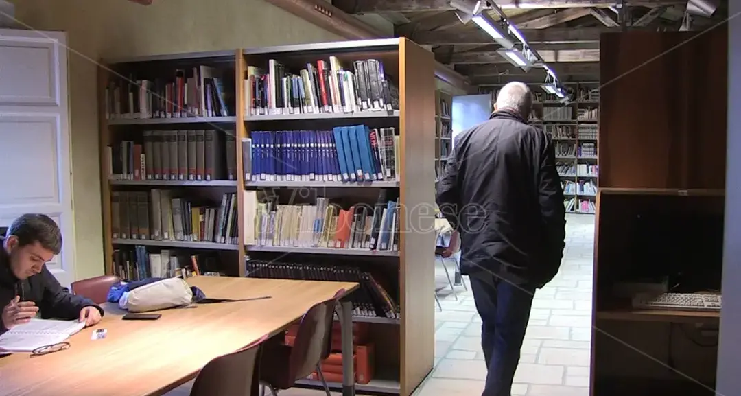 Sistema bibliotecario vibonese, dalla stagione dei successi alla caduta: Floriani racconta come Vibo ha costruito e poi perduto il suo gioiello\n