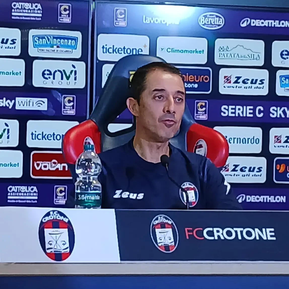 Verso Crotone-Atalanta U23, Longo: «All’andata abbiamo vinto anche sporchi, domani vogliamo il risultato»\n\n\n