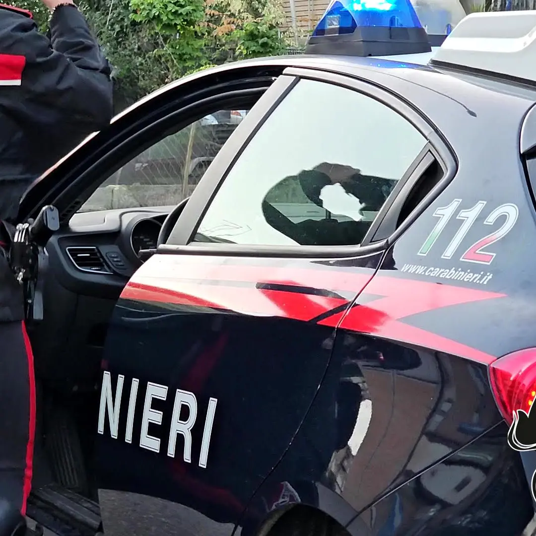 Cataforio, evade dai domiciliari e tenta la fuga all’alt dei carabinieri:\u00A0arrestato dopo l’inseguimento\n