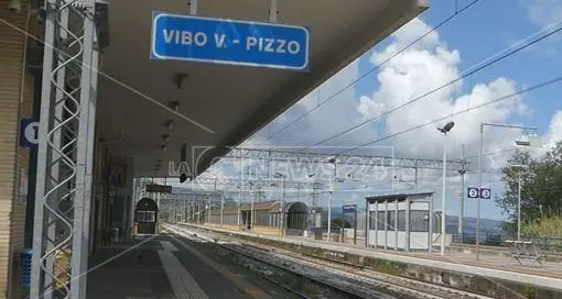 Lavori sulla linea tirrenica: dall’8 febbraio modifiche alla circolazione dei treni in Calabria – I DETTAGLI