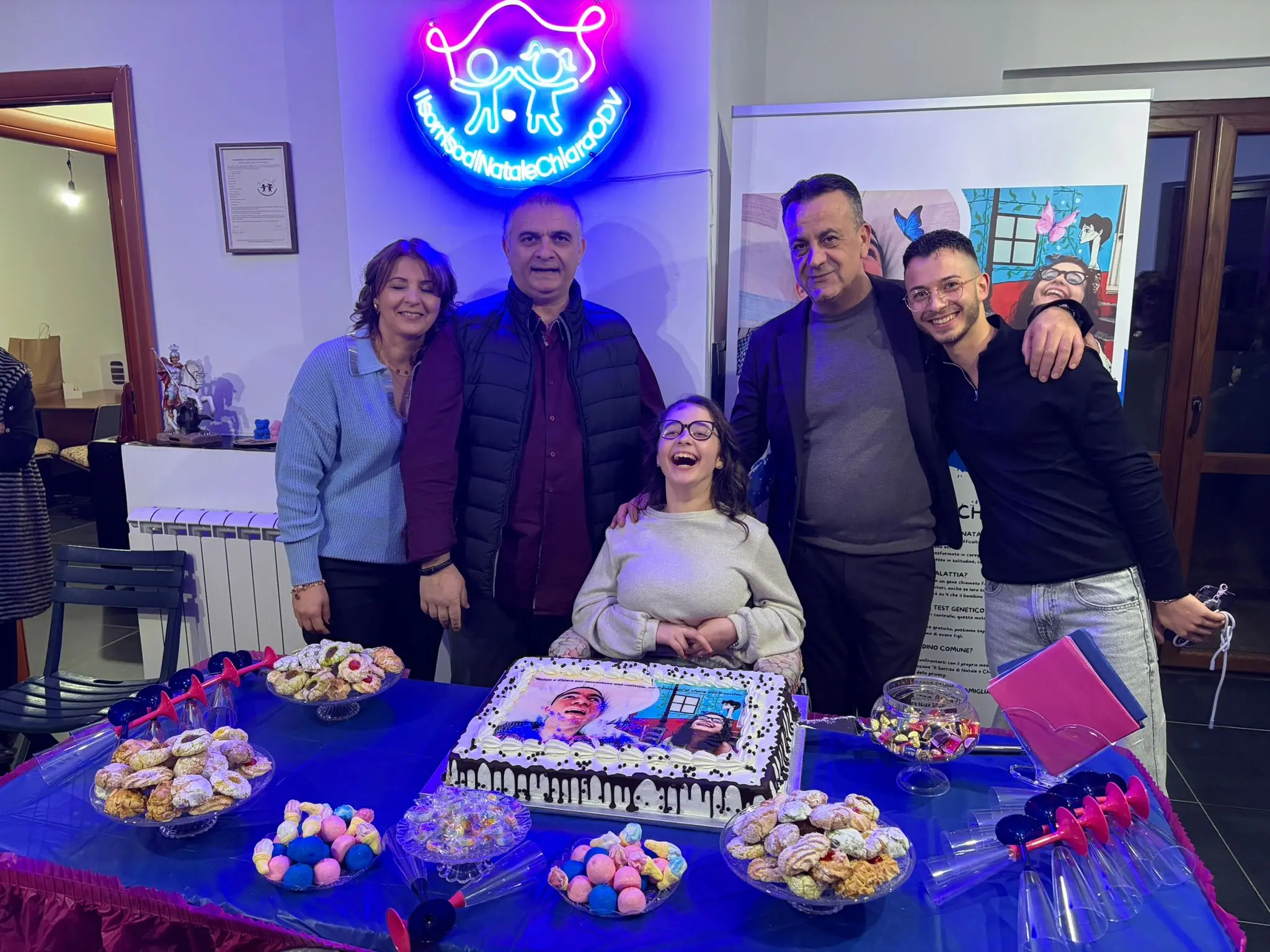 Un nuovo spazio di speranza: inaugurata la nuova sede dell’associazione “Il Sorriso di Natale e Chiara”\n