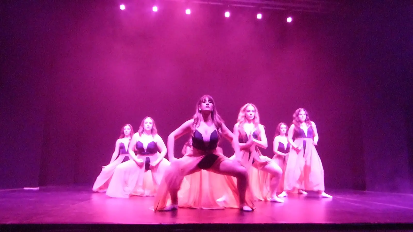 Al Palacultura di Rende il Galà “MetaMondi”: 150 giovani danzatori in scena con il Liceo Coreutico da Fiore\n