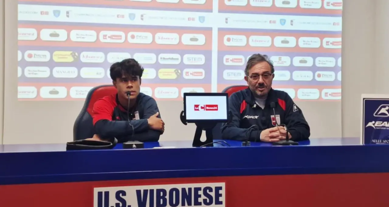 La Vibonese insegue la seconda vittoria e un po’ di tranquillità. Capodicasa: «Ci siamo chiusi a riccio per tenere fuori le vicende societarie»\n