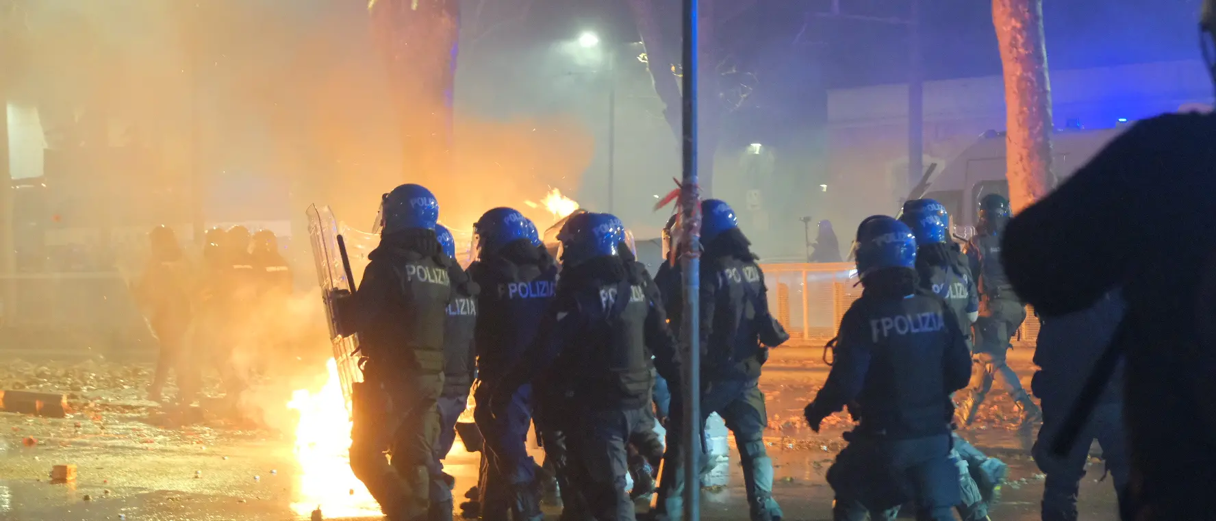 “Io sto col poliziotto”, la Lega avvia anche a Vibo la raccolta firme per rafforzare il Decreto sicurezza\n