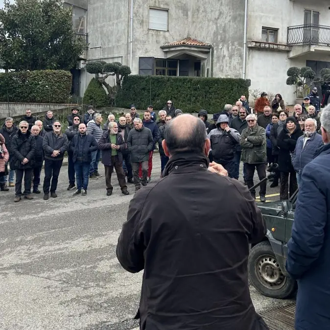 Sanità nel caos, assemblea a San Marco Argentano: «Le opere vanno completate entro il 2026 o sarà mobilitazione»\n