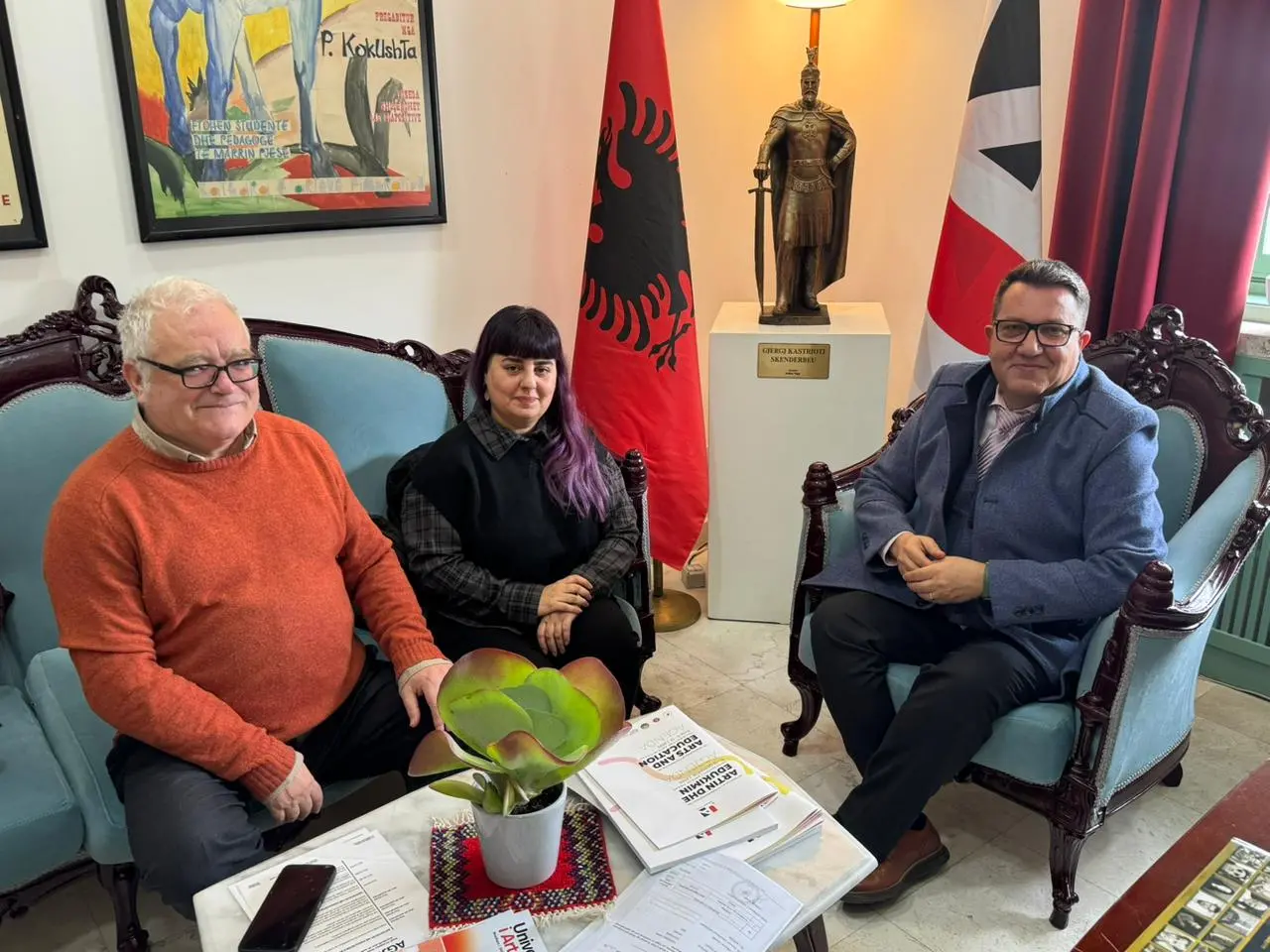 Calabria e Albania nel segno della cultura Arbëreshe: presentato a Tirana il documentario “Gjuhë e Zemrës – La Lingua del Cuore”\n