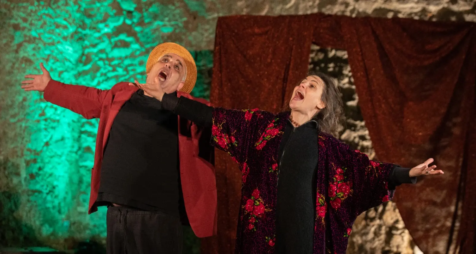 Il teatro fuori dai teatri, “Un giorno all’improvviso” porta l’arte nelle cinque province della Calabria\n
