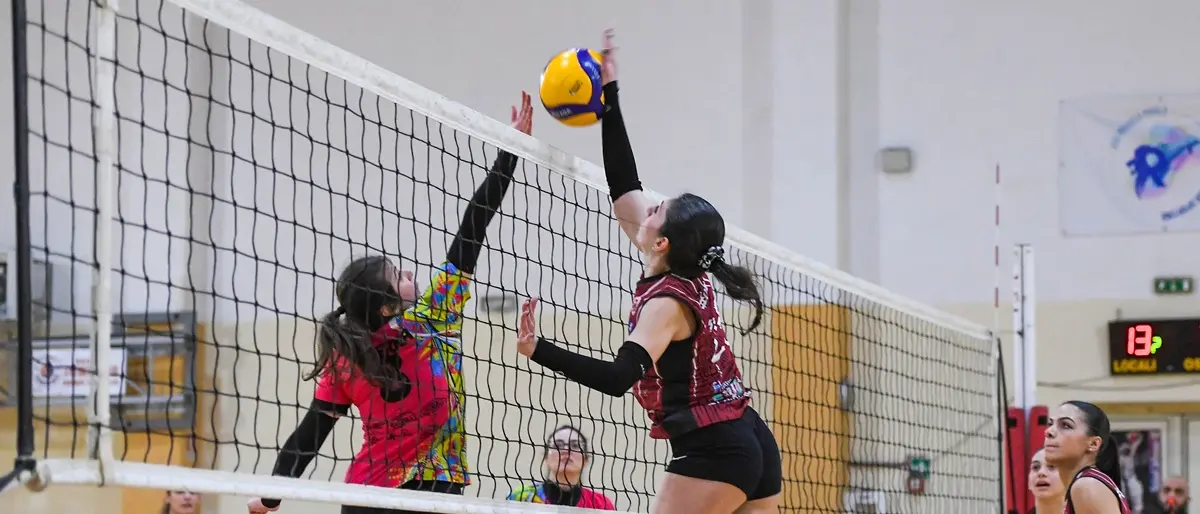 Puliservice volley Reggio vince ancora:\u00A0battuta Pepea Soverato\u00A03-0\n