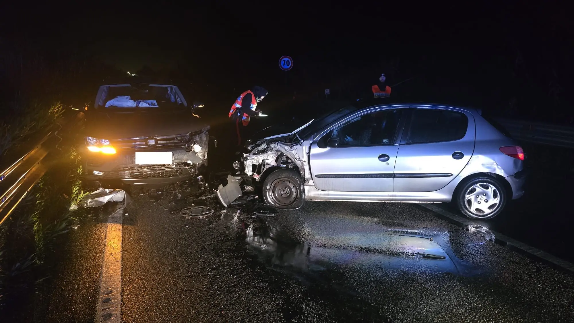 <p>L'incidente di stanotte</p>\\n