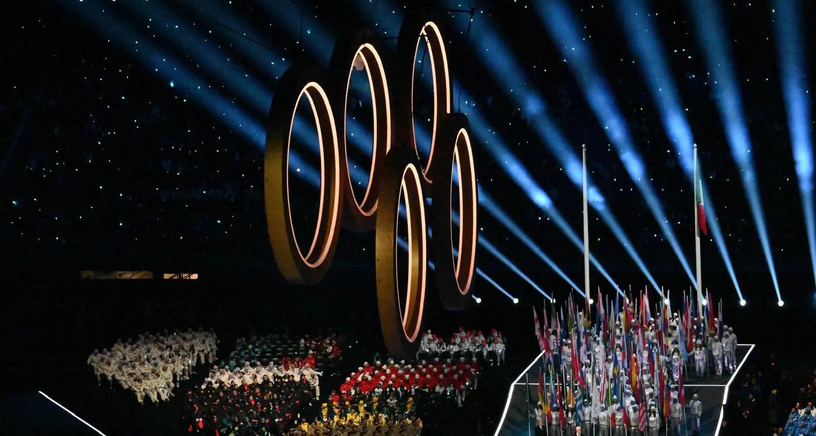 Dalla Calabria\u00A0alle Olimpiadi per lavorare, ma viene rimandato a casa: «Umiliato e discriminato per la mia disabilità»\n