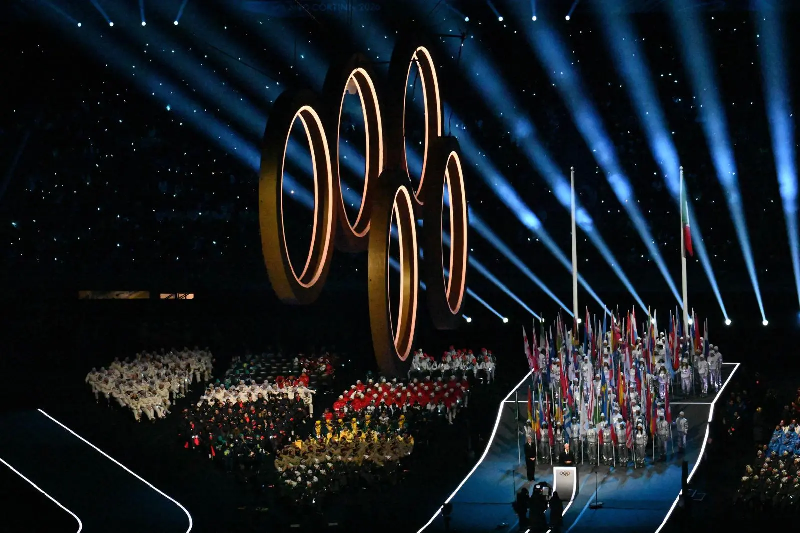 Dalla Calabria\u00A0alle Olimpiadi per lavorare, ma viene rimandato a casa: «Umiliato e discriminato per la mia disabilità»\n