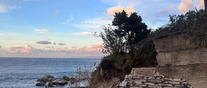 Erosione costiera,\u00A0Paolillo:\u00A0«Il territorio di Cannitello ha diritto a decisioni chiare e a interventi concreti e programmati»\n