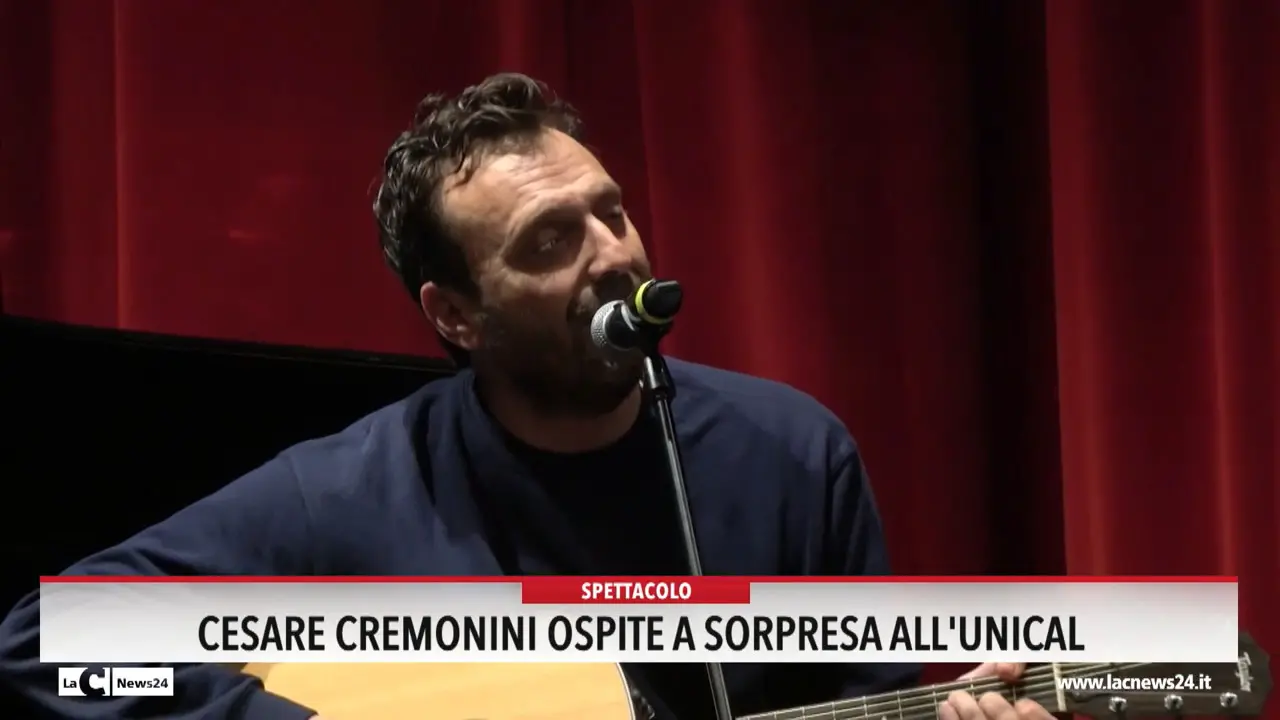 Cesare Cremonini ospite a sorpresa all'Unical