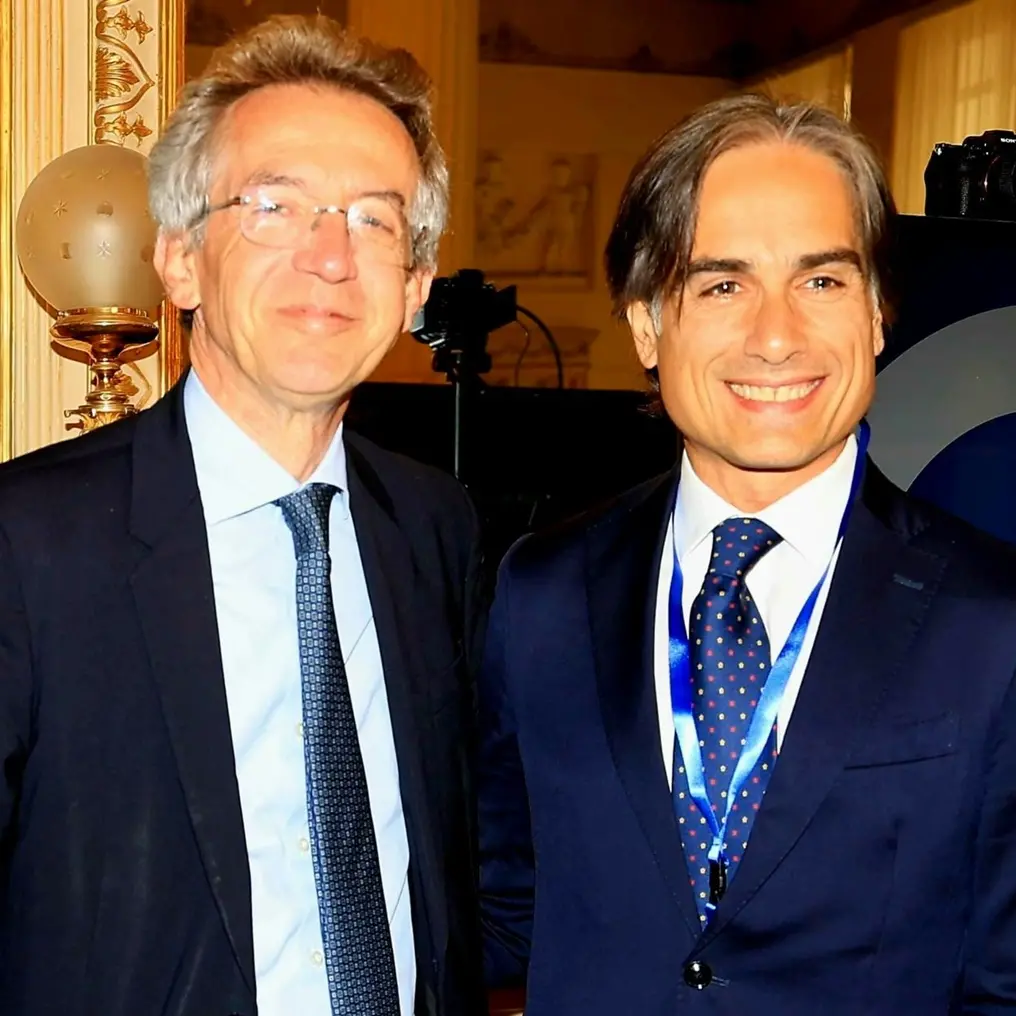 \n\nMinacce al presidente Anci Manfredi, Falcomatà (Pd): «Vile attacco a chi serve le istituzioni con competenza»\n