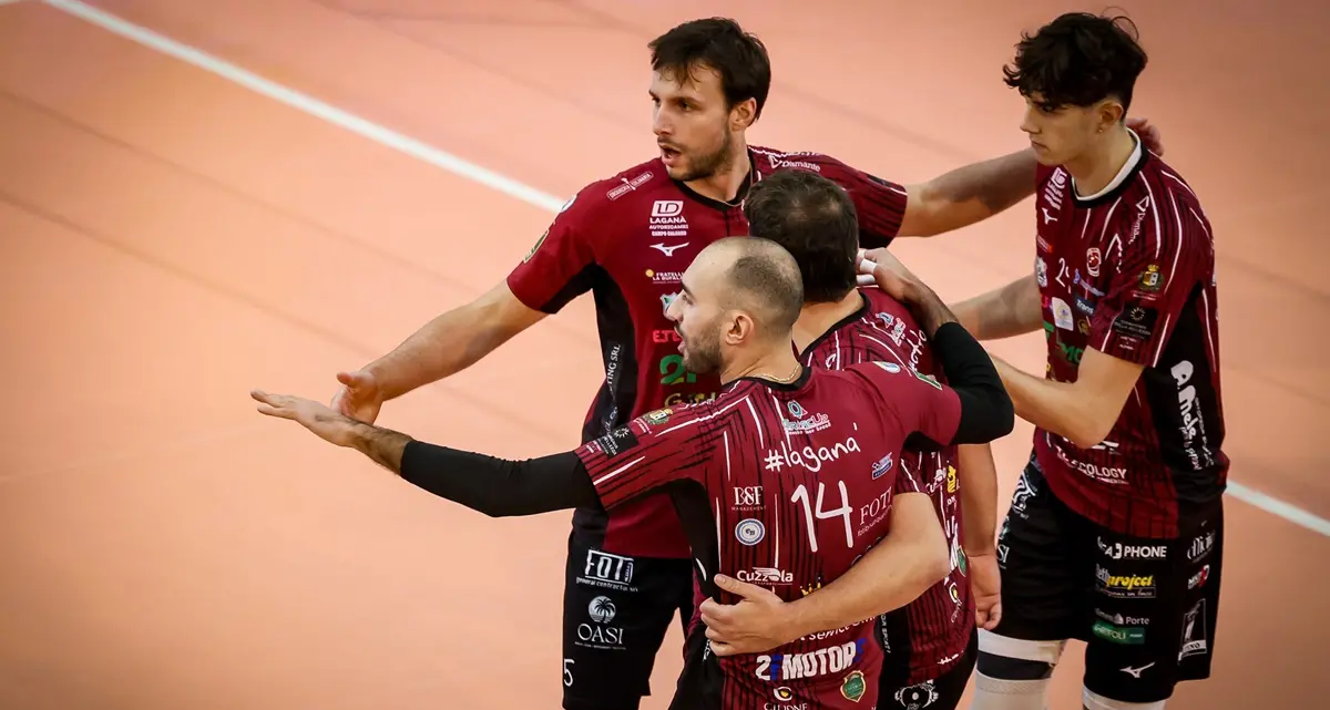 La Domotek Volley Reggio Calabria firma la nona vittoria consecutiva\n
