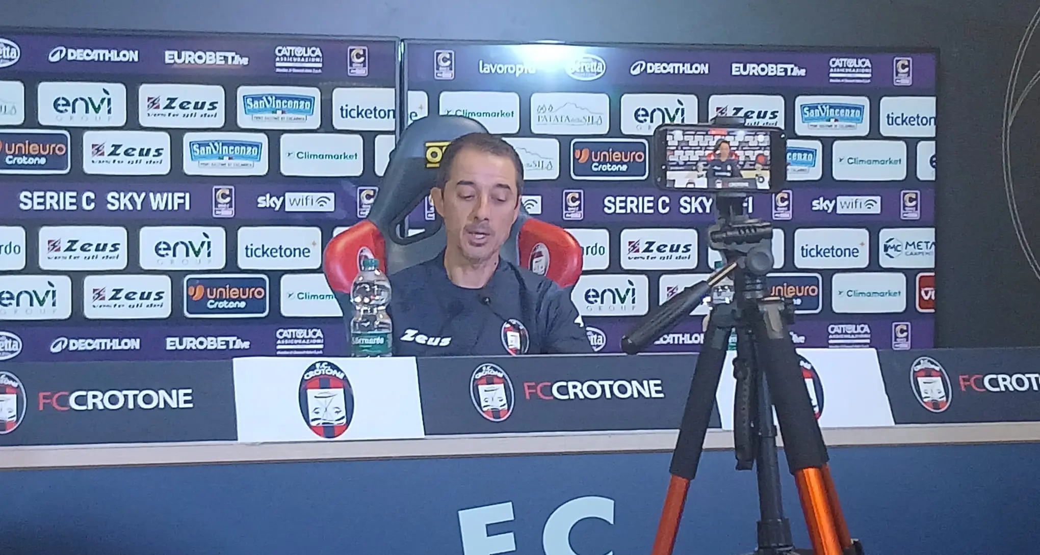 Verso Casertana-Crotone, Longo:\u00A0«Serve concentrazione e spirito giusto»\n