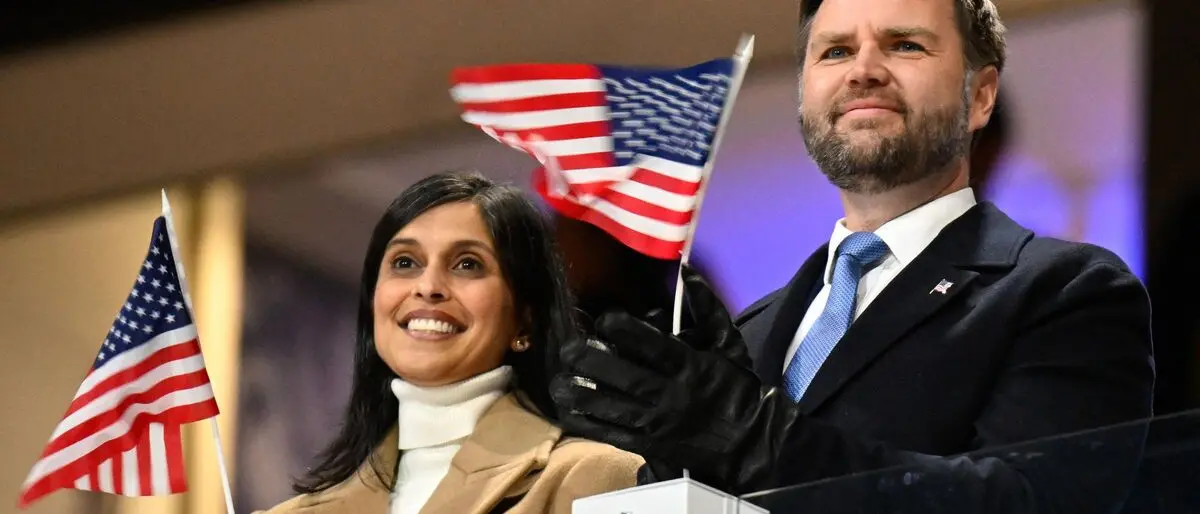 San Siro fischia JD Vance, ma l’America non lo sente: quando la tv spegne il dissenso\n