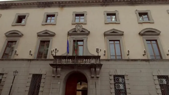 Rsu del Comune stigmatizza le dichiarazioni del consigliere Riccio:\u00A0«I lavoratori non sono categorie antagoniste»\n